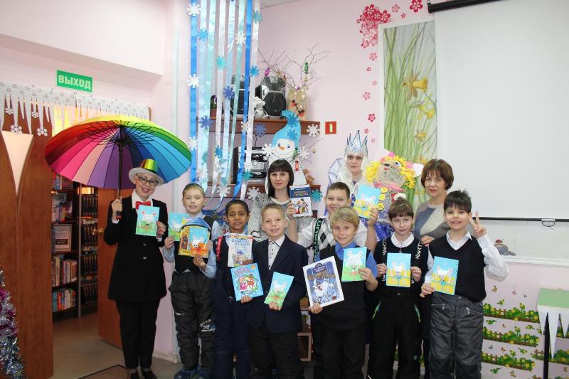 25 декабря ученики 3В класса посетили новогоднее мероприятие в детской городской библиотеке